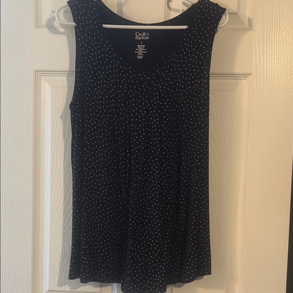 Croft & Barrow Black Tank Top with White Dot Print